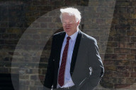 NEWS - Brexit-Minister David Davis tritt zurück