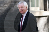 NEWS - Brexit-Minister David Davis tritt zurück