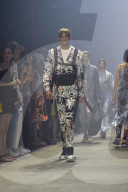 PEOPLE - Presley Walker Gerber läuft bei Hugo Boss an der Berliner Fashion Week