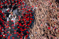 FEATURE - Pix of the Day: Bilder des Tages