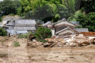 NEWS - Japan: Schwere Unwetter im Westen