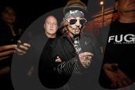 PEOPLE - Johnny Depp verlässt rauchend das Eden Hotel in Rom
