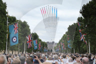 NEWS - London feiert 100 Jahre Royal Air Force