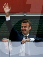 WM 2018 - Frankreich gegen Belgien: Emmanuel Macron mit den Belgischen Royals am Match in St Petersburg