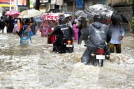 NEWS - Indien: Überschwemmungen nach starkem Regen in Mumbai