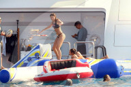 EXKLUSIV - Suf-Versuche unter Papa's wachsamen Auge: Die Stallone-MŠdels