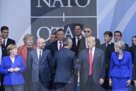 NEWS - NATO Gipfel: Angela Merkel aktiv in Brüssel