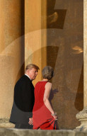 NEWS - Theresa May empfängt Donald und Melania Trump