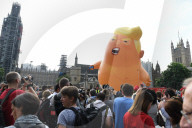 NEWS - Riesen Trump Baby schwebt über London