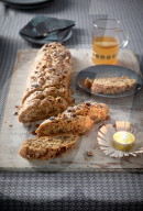 Haselnuss-Stange, Hazelnut Stollen