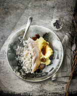 Kabeljau in der Salzkruste, Cod in a Crust of Salt