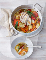 Geschmorter Apfel und Kürbis mit Hähnchenbrust, Braised apple and pumpkin with chicken breast