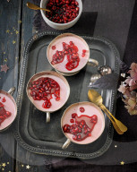 Pannacotta mit Granatapfel, Pannacotta with pomegranate