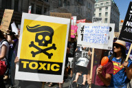 NEWS - "Bring the Noise March": Trump Protest in London