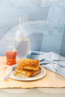 Ziegen-French-Toast, French Toast with Soft Goat Cheese