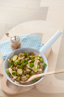 Bauernpfanne, Brussel Sprouts with Mushrooms and Ground Meat