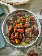 Eingelegte Oliven mit Salzzitrone, Pickled Olives with salted Lemon