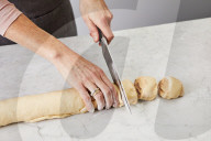 Step Nuss-Karamell-Schnecken, Step Nut and Caramel cake