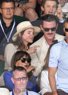 PEOPLE - Emmy Watsoon schaut mit Luke Evans den Wimbledon Final