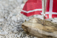 Do it yourself: Toy Sailboat made of Flotsam and Kitchen Towel