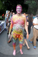 FEATURE - Bodypainting Day in New York