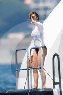 PEOPLE - Sylvester Stallone schippert mit seinen Kids in Südfrankreich herum