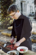 Man preparing Pizza