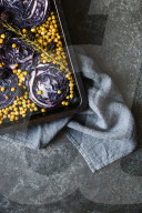 Zutaten Rotkohl & Kichererbsen geröstet mit Brombeeren, Ingredient Red cabbage & chickpea roasted with blackberry