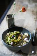 Pasta mit gebratenen Radieschen, Pasta with fried radishes