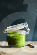 Radieschen-Pesto, Radish pesto