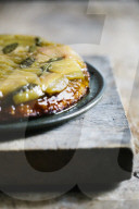 Rhabarber Salbei Upside-Down Kuchen, Rhubarb sage upside-down cake