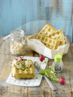 Laugenwaffel mit Obazda bayrischer Art, Pretzel Waffle with Obazda