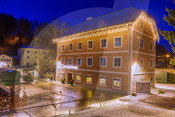 Silent night museum