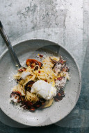 Spaghetti mit Burrata und Ofentomaten, Spaghetti with Tomatoes and Burrata