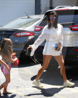 PEOPLE - Klein Penelope Kardashian ist eine wahre Fashionista