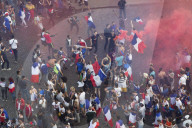 WM 2018 - Die Weltmeister werden in der Champs Elysée gefeiert
