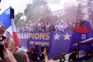 WM 2018 - Die Weltmeister werden in der Champs Elysée gefeiert