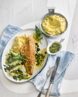 Kartoffelstampf mit Wolfsbarsch und Kohlrabi, Sea Brass with mashed Potatoes and Kohlrabi