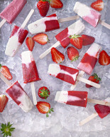 Erdbeer-Eis-am-Stiel, Strawberry Popsicles