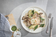 Kotelett mit Zucchini-Pilz-Gemüse, Pork Chops with Zucchini and Mushrooms 