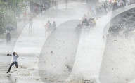 NEWS - Indien: 'High Tide' in Mumbai