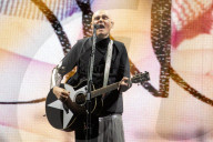 PEOPLE - Smashing Pumpkins live in Austin