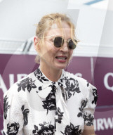 PEOPLE - Uma Thurman besucht mit den Kids das Fromula E Rennen in New York