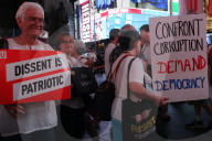 NEWS - USA: Demonstration gegen Trump in New York