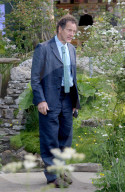 PORTRAIT - Monty Don 