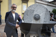 PORTRAIT - Massimo Bottura Koch Küchenchef Chef