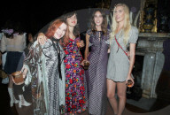 PEOPLE - Alexa Chung feiert 'The Muse by Alexa Chung' im Paramour Estate in Los Angeles