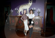 PEOPLE - Alexa Chung feiert 'The Muse by Alexa Chung' im Paramour Estate in Los Angeles
