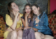 PEOPLE - Alexa Chung feiert 'The Muse by Alexa Chung' im Paramour Estate in Los Angeles