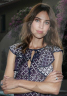 PEOPLE - Alexa Chung feiert 'The Muse by Alexa Chung' im Paramour Estate in Los Angeles